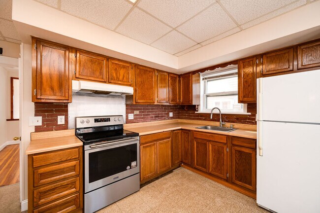 Foto del edificio - 204 N Miller St