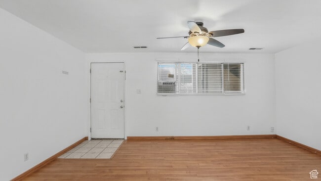 Building Photo - 434 S 700 W
