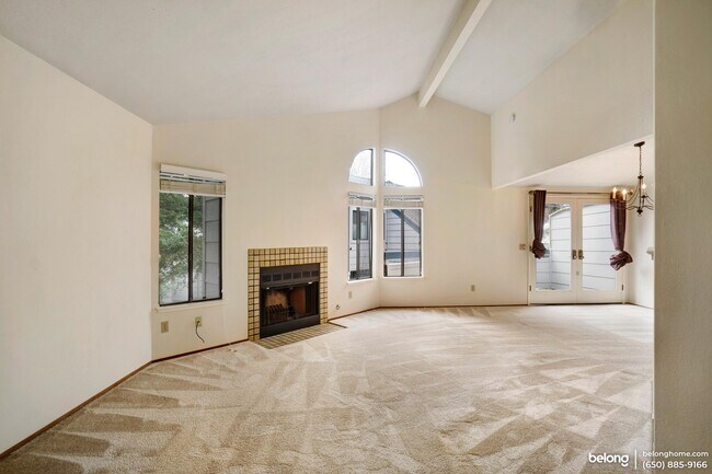 Building Photo - 248 Walker Dr