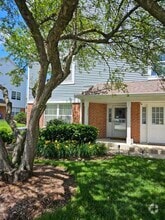 Building Photo - 250 Regal Ct