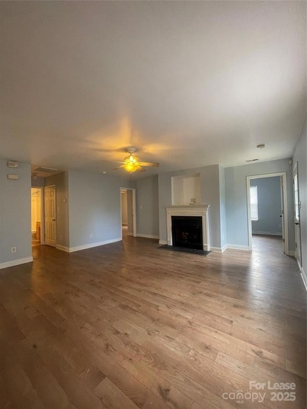 Building Photo - 4702 Amity Pl