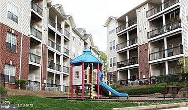 Building Photo - 1530 Spring Gate Dr.