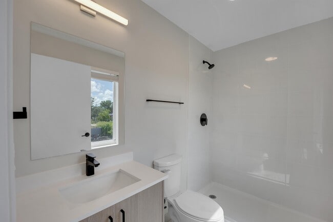 Building Photo - 26220 SW 138th Ave