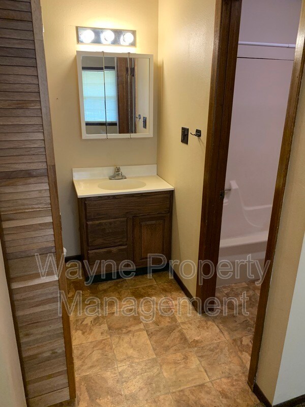 Building Photo - 1219 2nd St