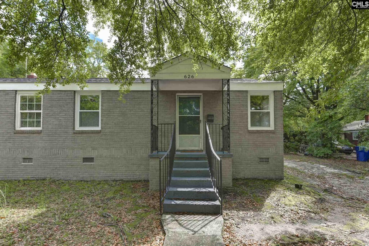 Primary Photo - 626 S Waccamaw Ave
