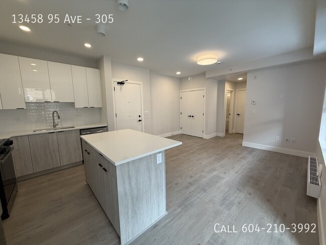 Building Photo - Brand New Condo - One Month Free Rent!