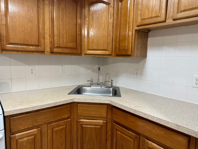 Foto del edificio - 6114 Palisade Ave