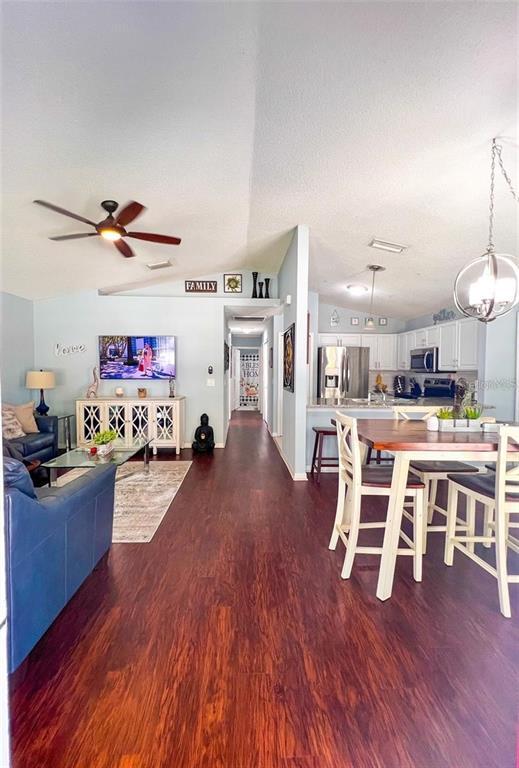 Foto del edificio - 307 Diamond Ridge Blvd