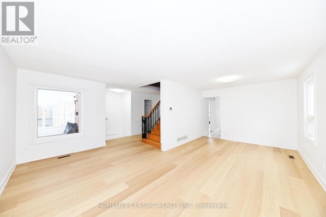 Building Photo - 119 Cromwell Rd