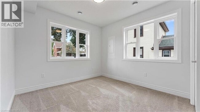 Building Photo - 24A BALFOUR Street Unit# Main