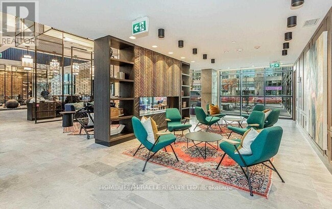 Building Photo - 251 Manitoba St