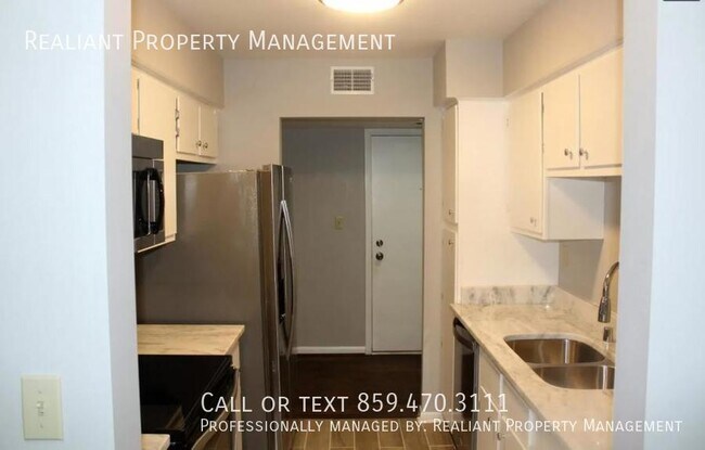 Foto del edificio - 750 Shaker Drive # 1008
