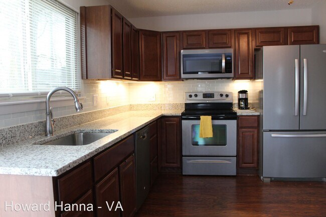 Foto del edificio - 4 br, 2.5 bath House - 1544 Edgewater Drive