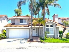 Building Photo - 30022 Whitecap