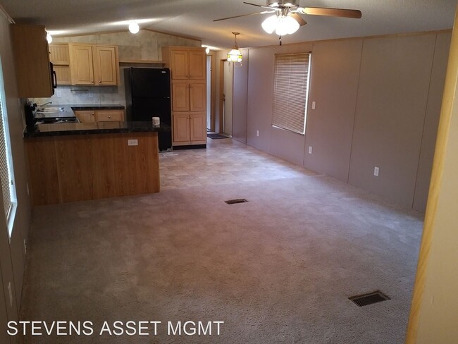 Building Photo - 3 br, 2 bath House - 8838 Dixie-Blanchard Rd.