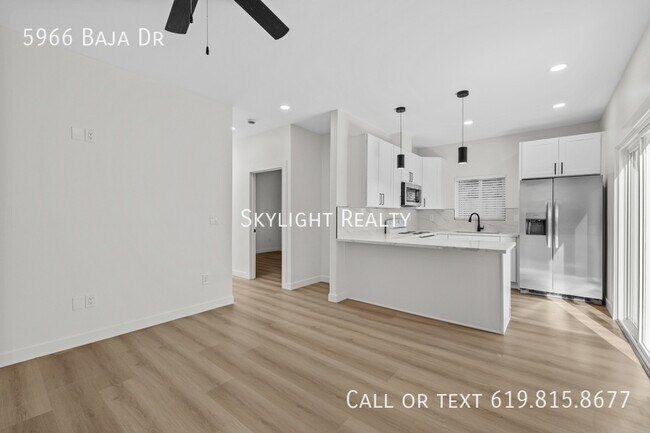 Foto del edificio - 5966 Baja Dr