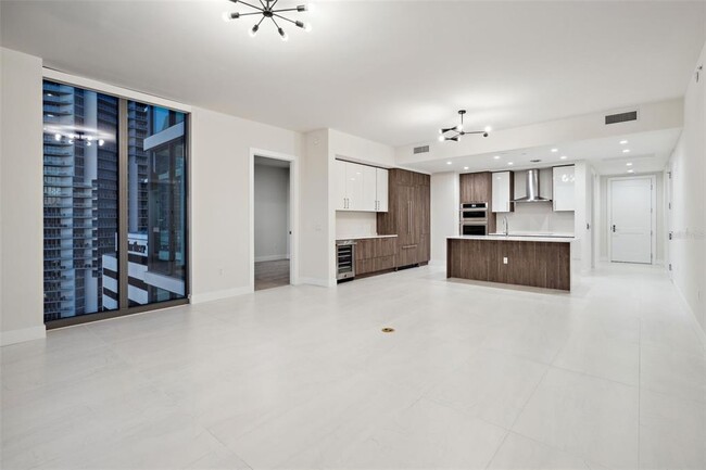 Foto del edificio - 301 1st St S