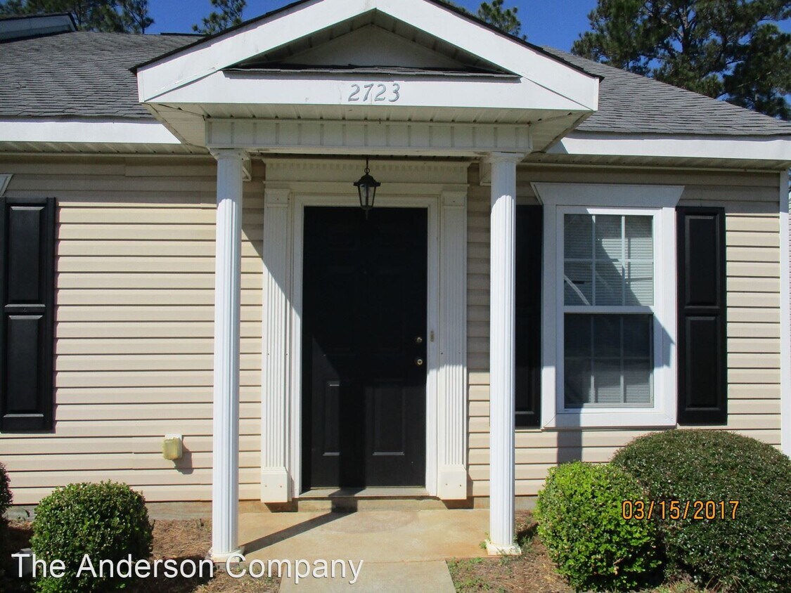 Foto principal - 2 br, 2 bath House - 2723 Mclain Ln.