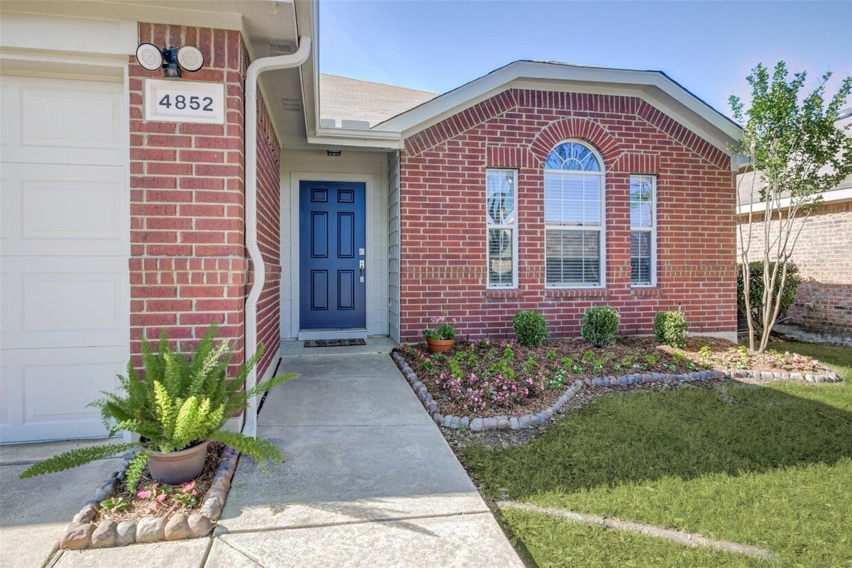 Modern Farmhouse Charm in the Heart of Woodland Springs! - Modern Farmhouse Charm in the Heart of Woodland Springs!