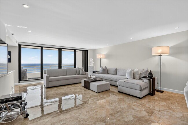 Building Photo - 1500 S Ocean Blvd