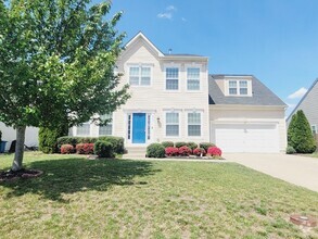 Building Photo - 223 Morlyn Dr