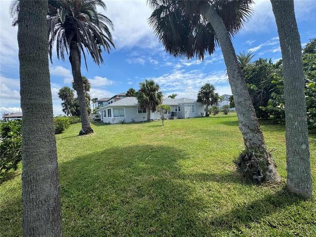 Building Photo - 180 Devon Dr