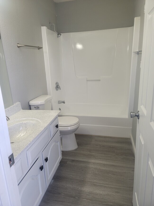 189 Northport Hills Dr Unit 189, Florissant, MO 63033 Condo for Rent