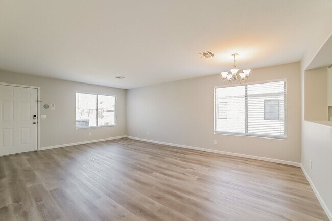 Foto del edificio - 15905 W Elm St