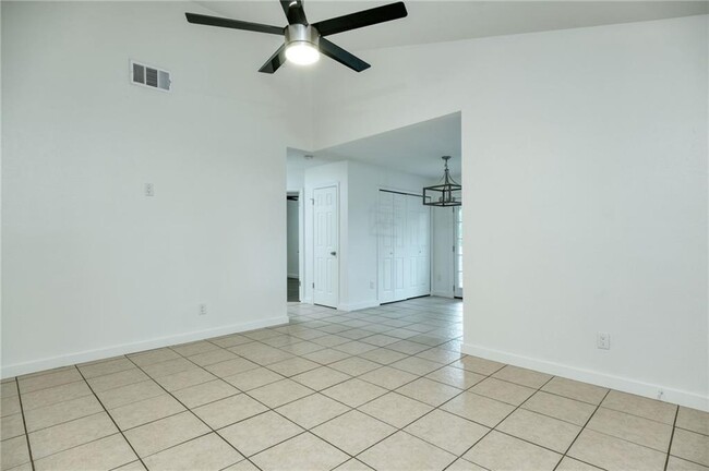 Building Photo - 4507 Dorsett Oaks Cir