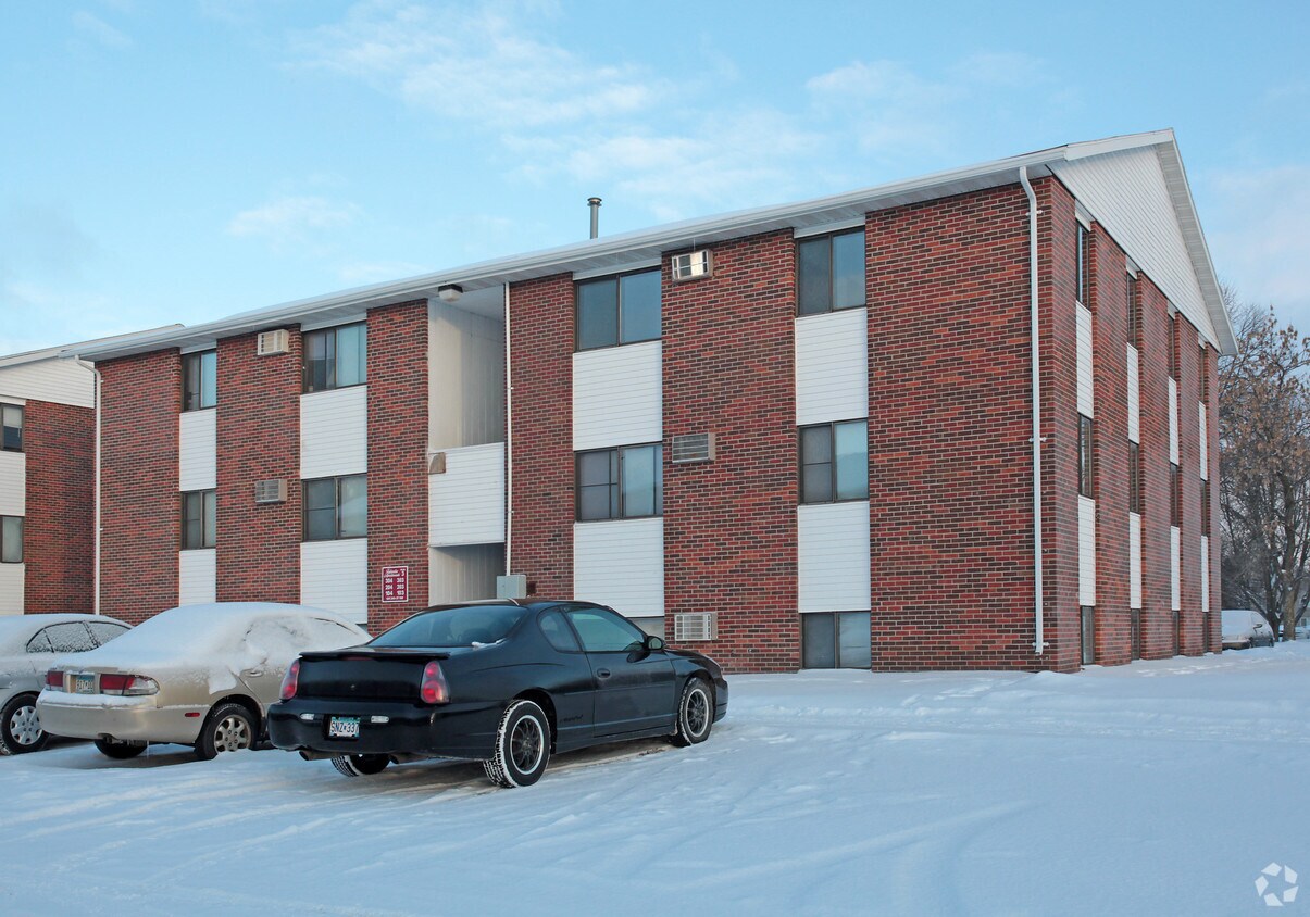 Foto principal - Fairview Apartments