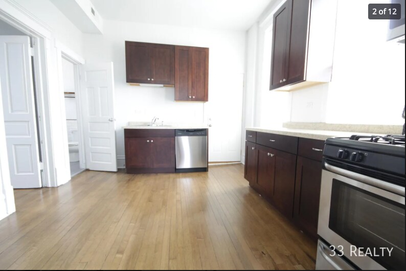 Primary Photo - Ready for move in - No deposit - Pets OK!