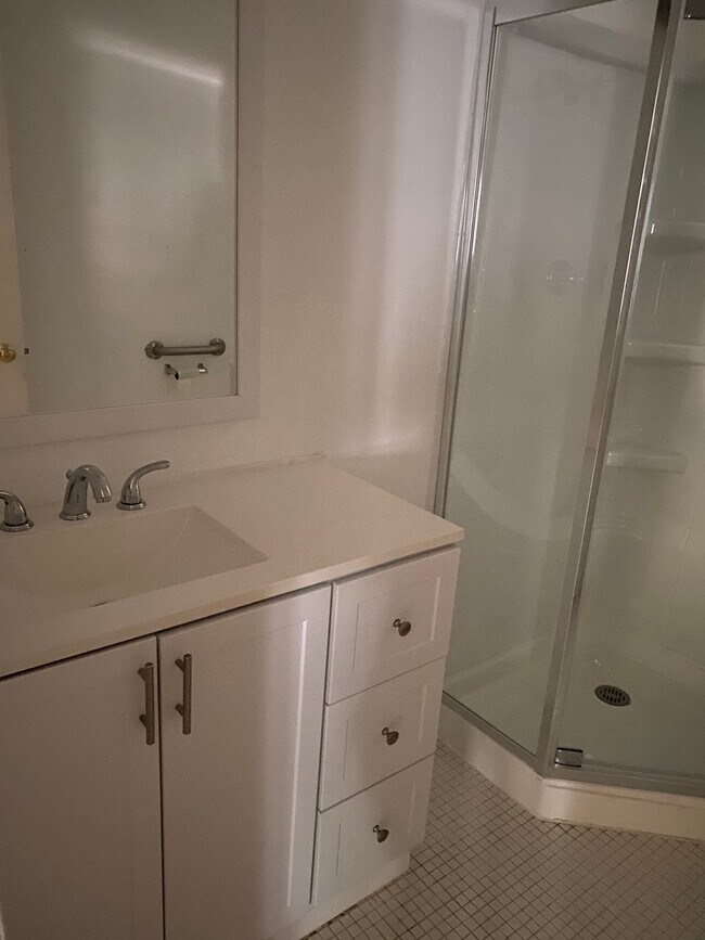 Foto del edificio - 2900 Monterey Ct