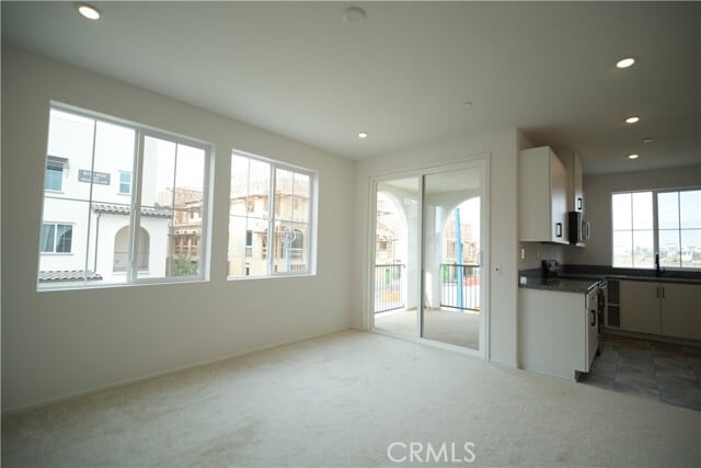 Building Photo - 16133 Spicebush Ln