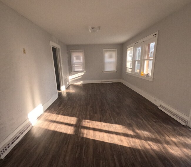 Foto del edificio - 1301 N Meade St