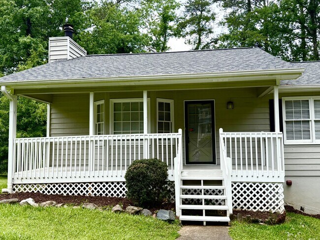 Foto del edificio - 4899 Raven Way NE