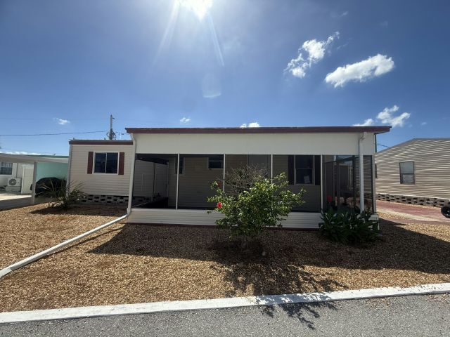 Foto del edificio - 1375 Pasadena Ave S