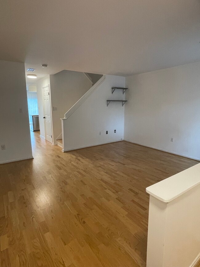 Building Photo - 18207 Leman Lake Dr