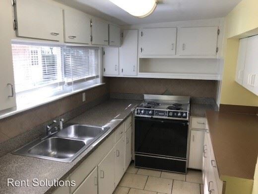 Foto del edificio - 1407 E Bougainvillea Ave