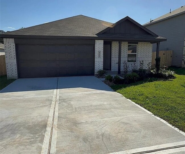 Building Photo - 327 Parkin Ct