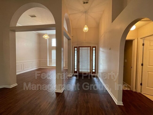 Building Photo - 3032 Bluejack Court