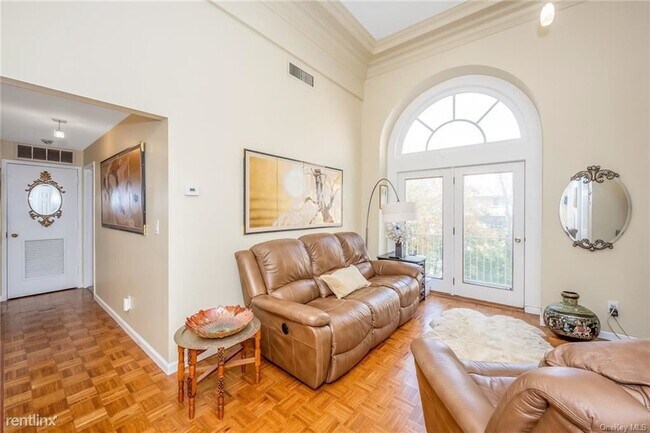 Building Photo - 1 br, 1 bath House - 1250 North Ave Apt 308