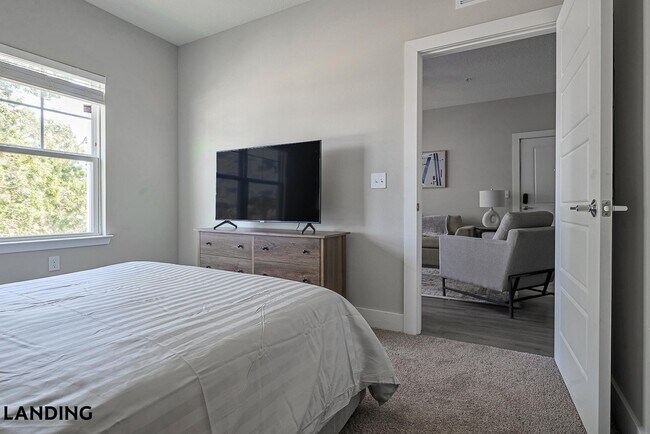 Foto del edificio - 3060 Southcreek Blvd
