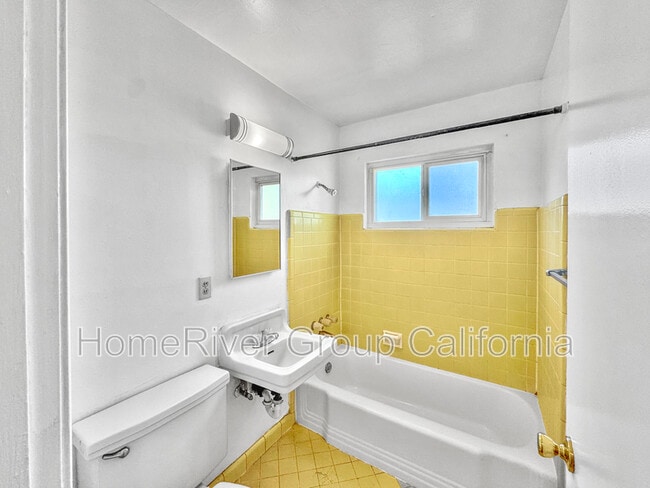 Foto del edificio - 2957 Howe Ave