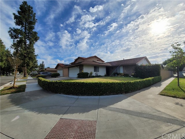 Building Photo - 17710 Caliente Pl