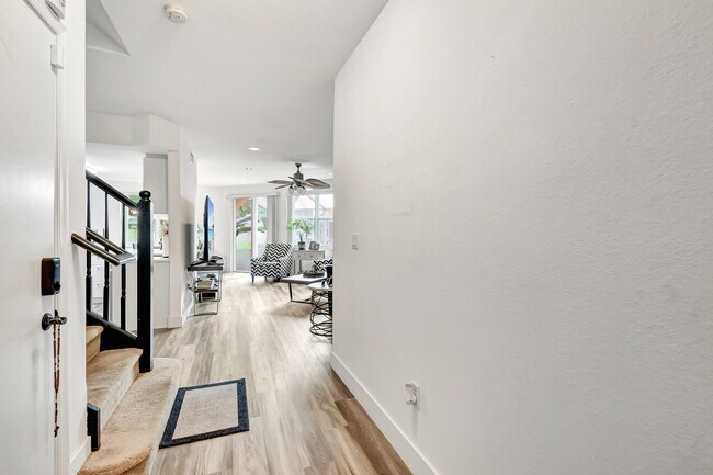Foto del edificio - 2982 DC Country Club Boulevard