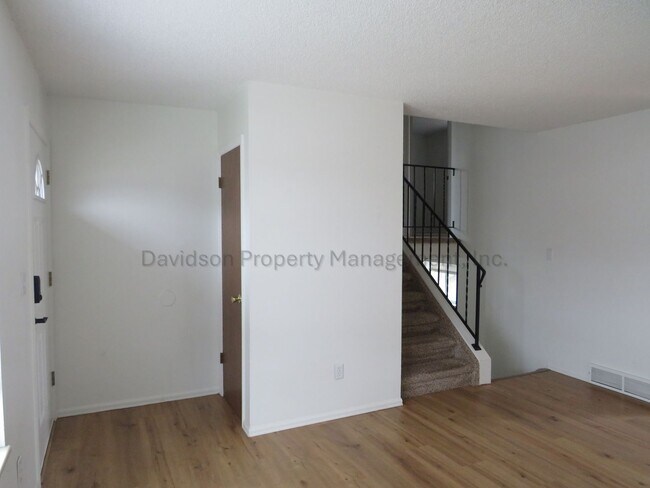 Foto del edificio - 5160 Marabou Way