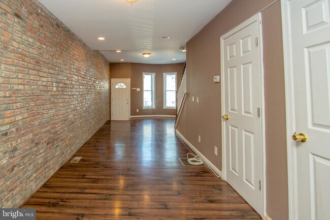 Foto del edificio - 1306 S Carey St