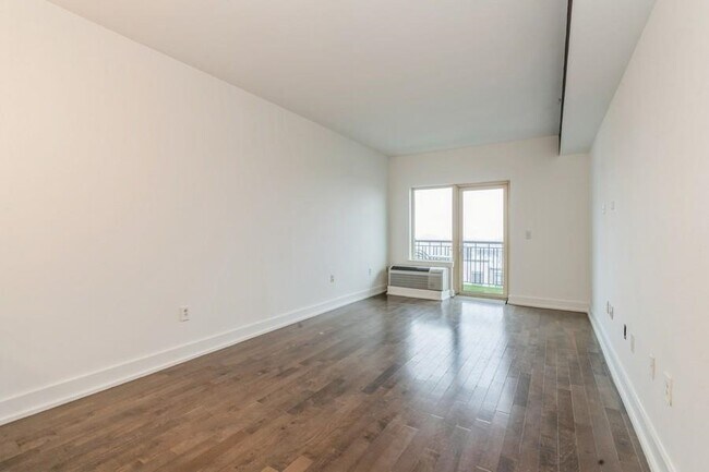 Foto del edificio - 3312 Hudson Ave