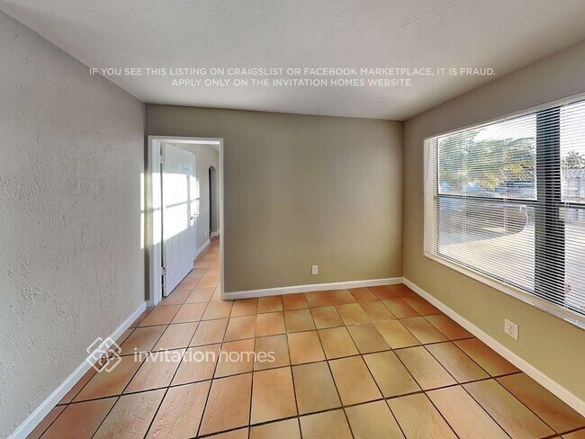 Foto del edificio - 2301 N 62nd Ave