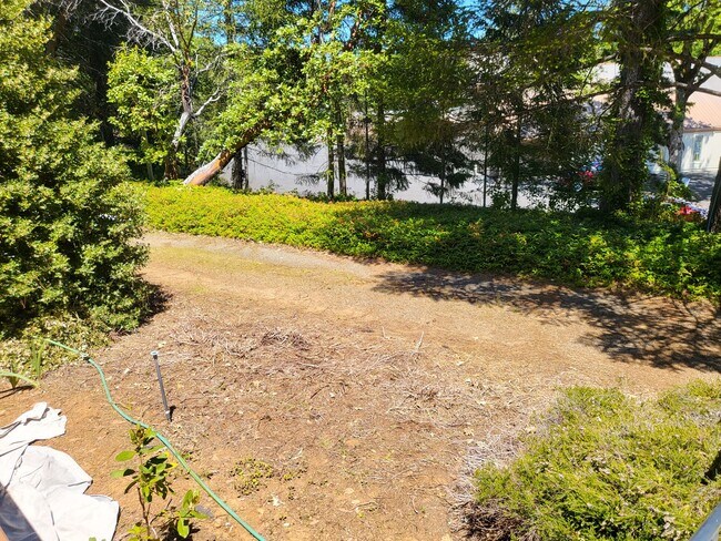 Foto del edificio - 2 bedroom 2 bath House for Rent in Cave Junction